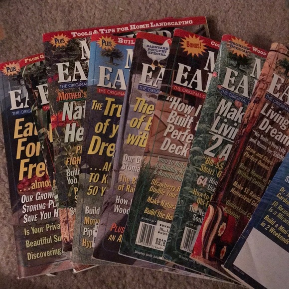 Bundle of vintage Mother Earth News magazines - Picture 1 of 1